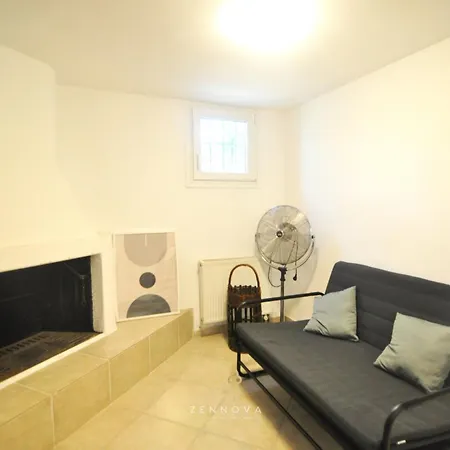 Zennova #64 Casa Elias 니키티
