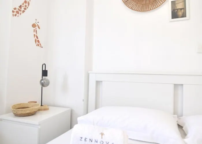 Zennova #64 Casa Elias 펜션